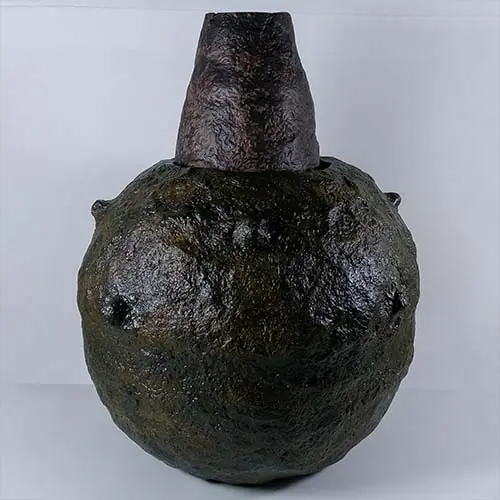 Flower Vase at Aflore Books - Art and Crafts 2