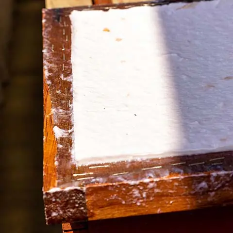 Recycling paper at Aflore Books - Art and Crafts